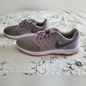 Nike Run Swift 1